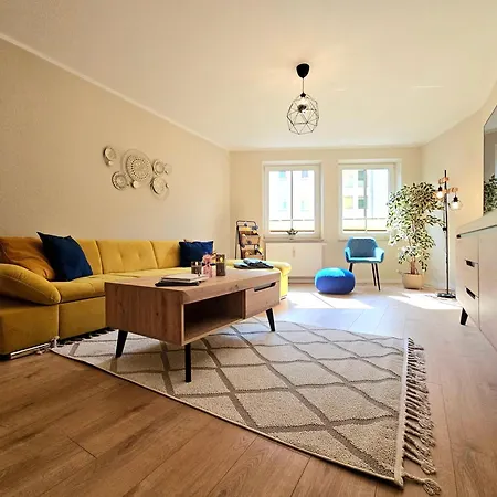 Apartment-uptown-im-szeneviertel-der-dresdner-neustadt *