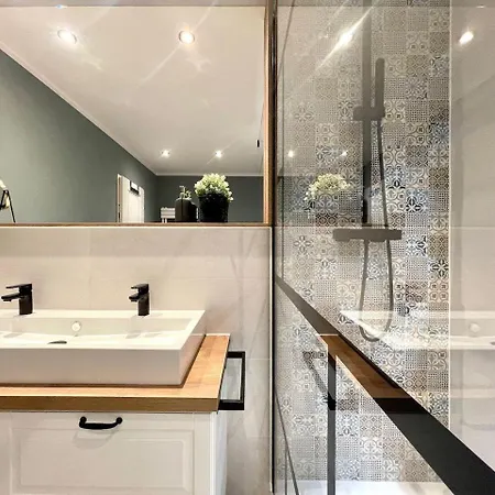 아파트 Apartment-uptown-im-szeneviertel-der-dresdner-neustadt 드레스덴